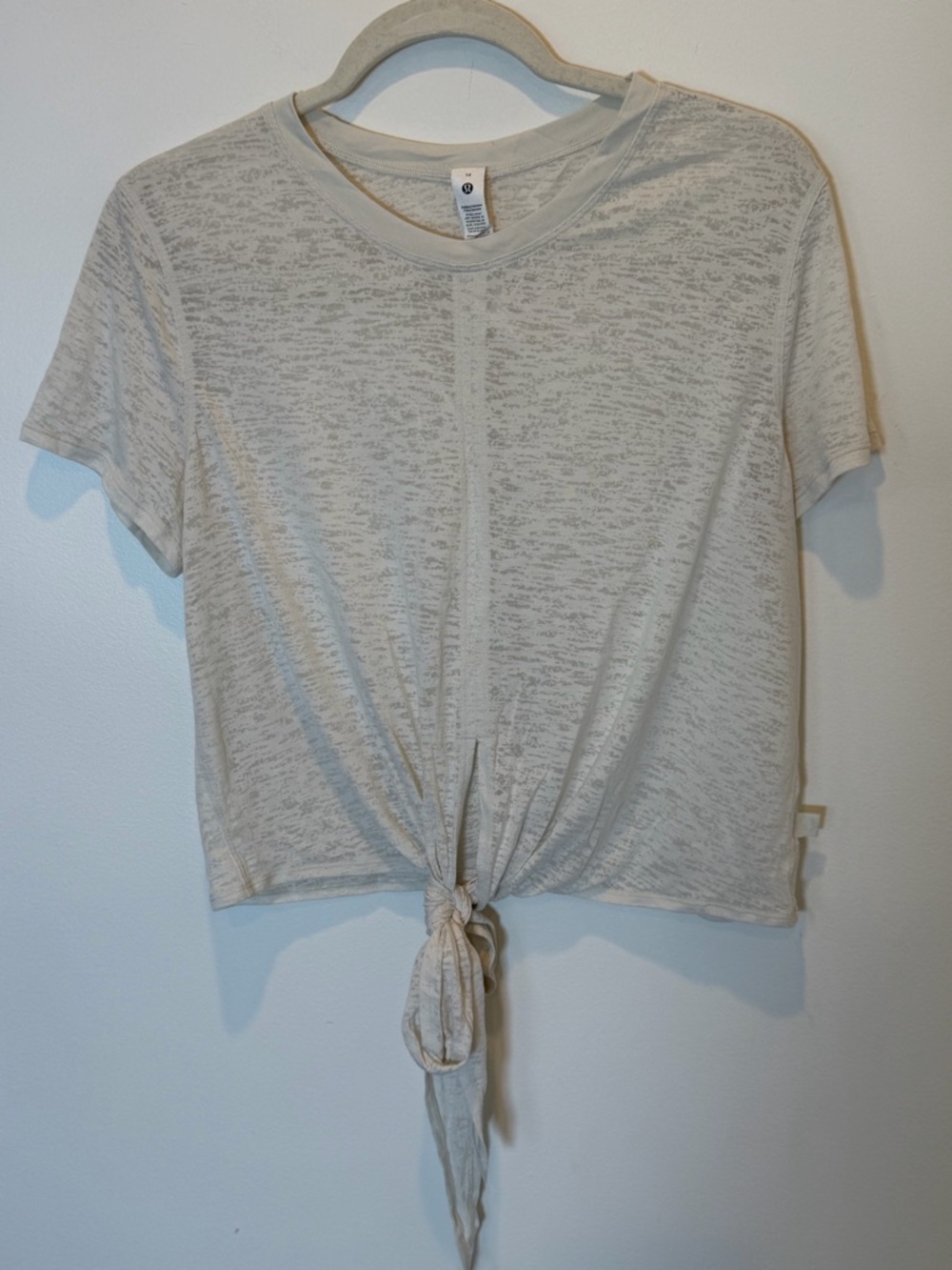 lululemon athletica Cream Tie-Front Crop Tee